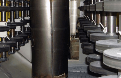 Inside surface preparation of steel bottle15